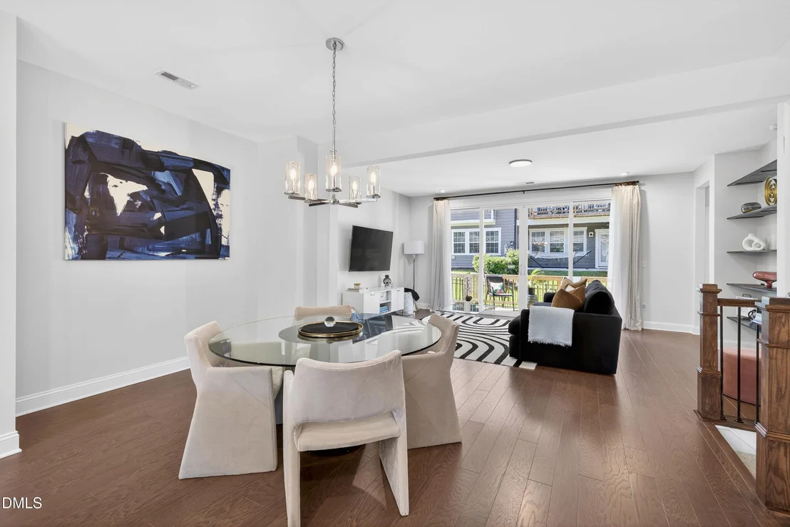 Photo of 1063 Danvers Loop