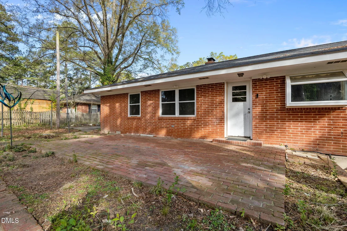 Photo of 2837 Stuart Drive