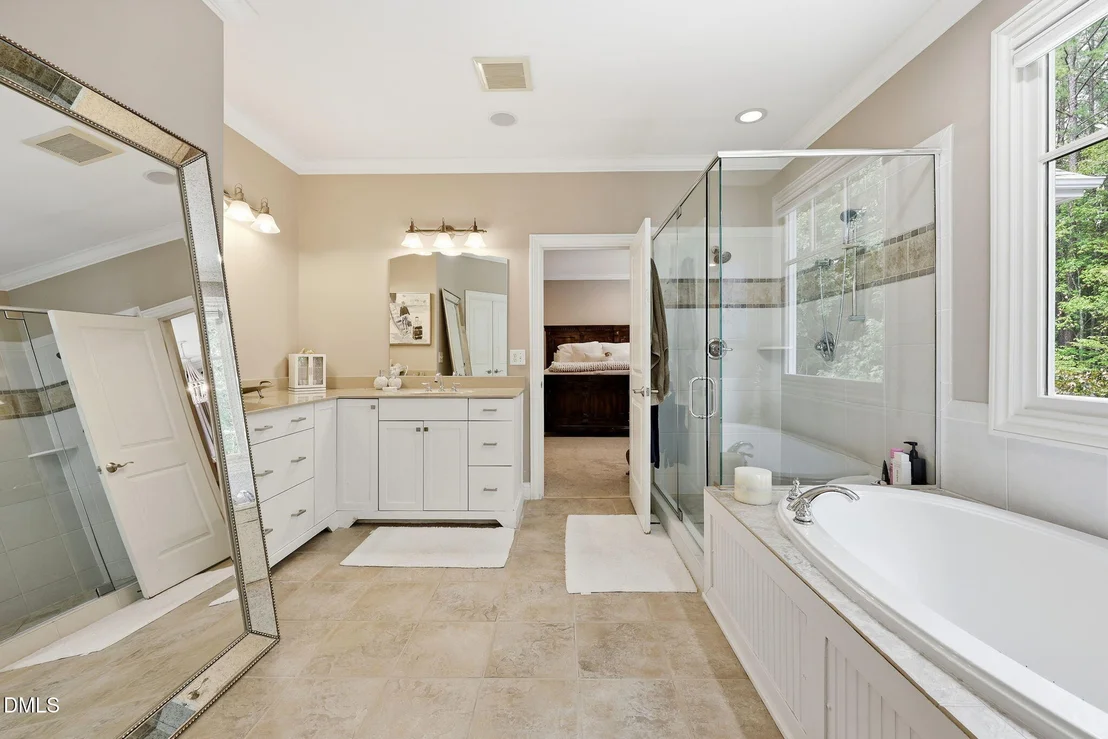 Photo of 1031 Pinehurst Drive
