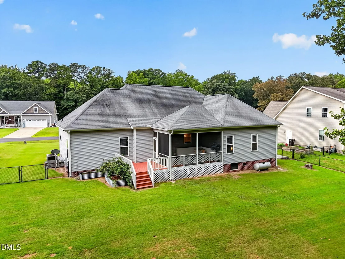 Photo of 308 Willowbrook Drive