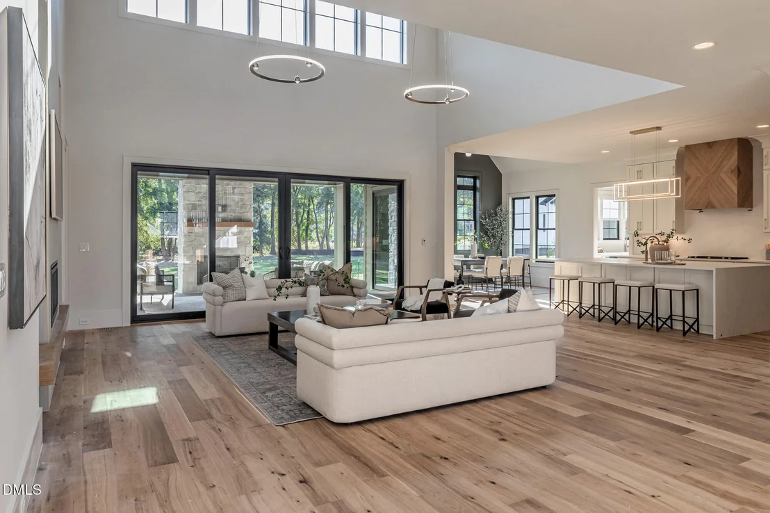 Photo of 98 Summit Terrace Drive