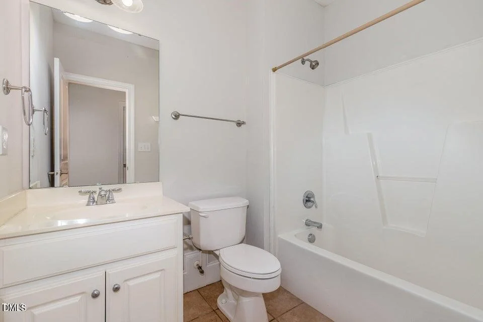 Photo of 1096 Silverleaf Drive