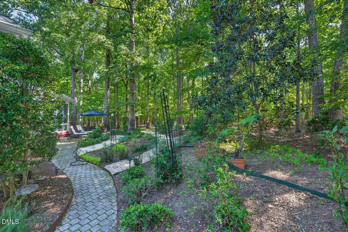 Photo of 1706 Haddington Drive