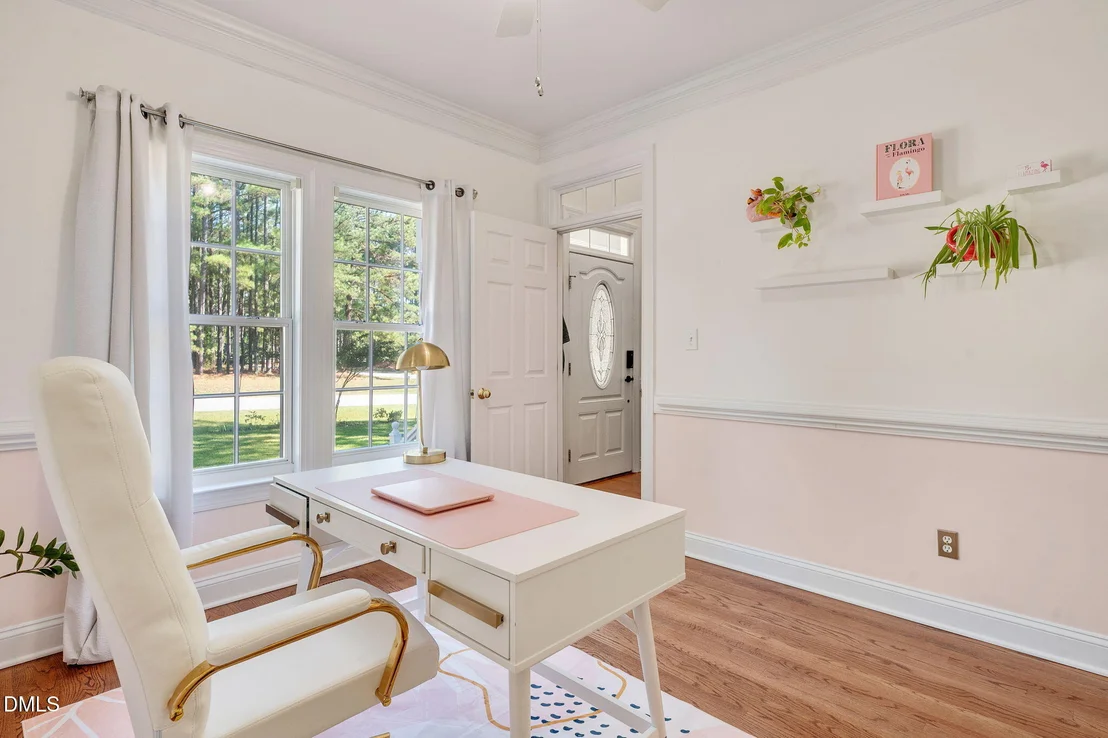 Photo of 1813 Foxbrook Drive