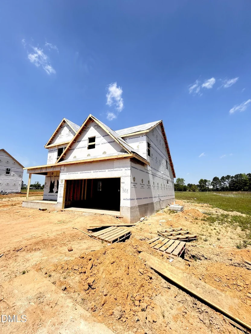 Photo of 388 Maverick Lane