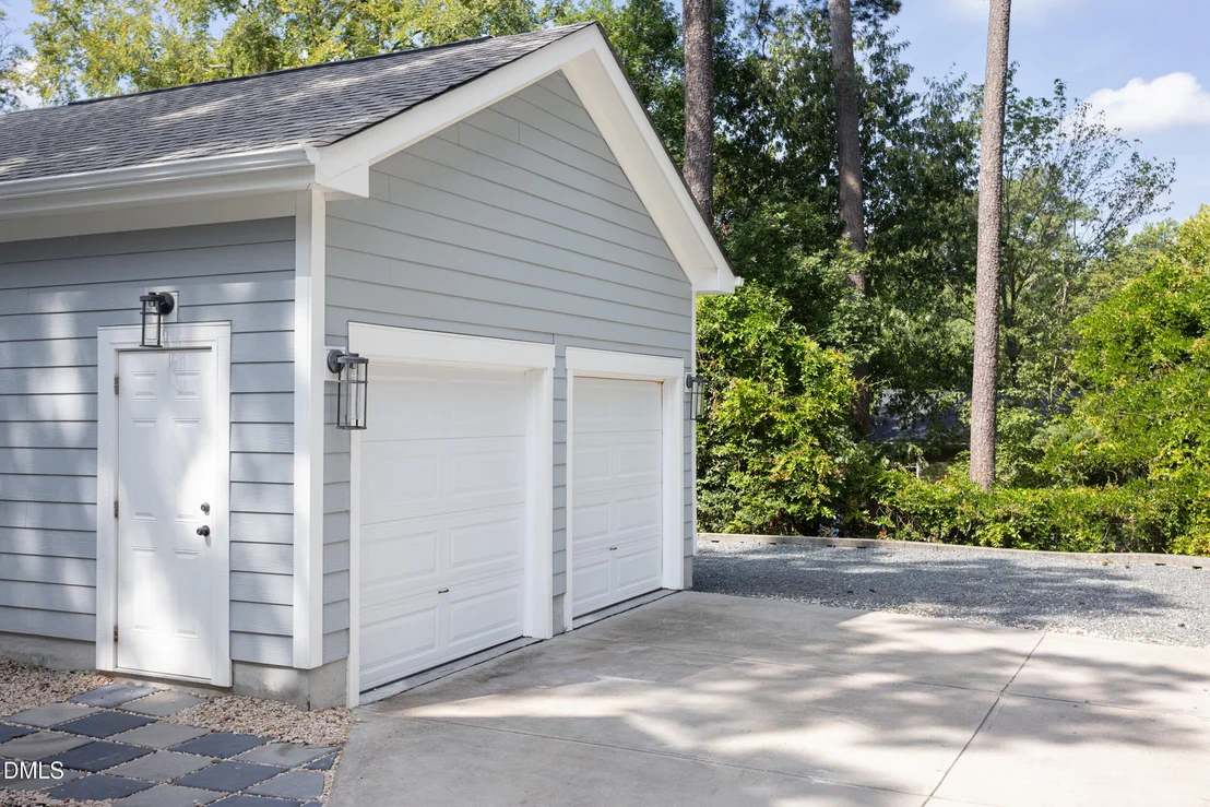 Photo of 3132-a Dixon Road
