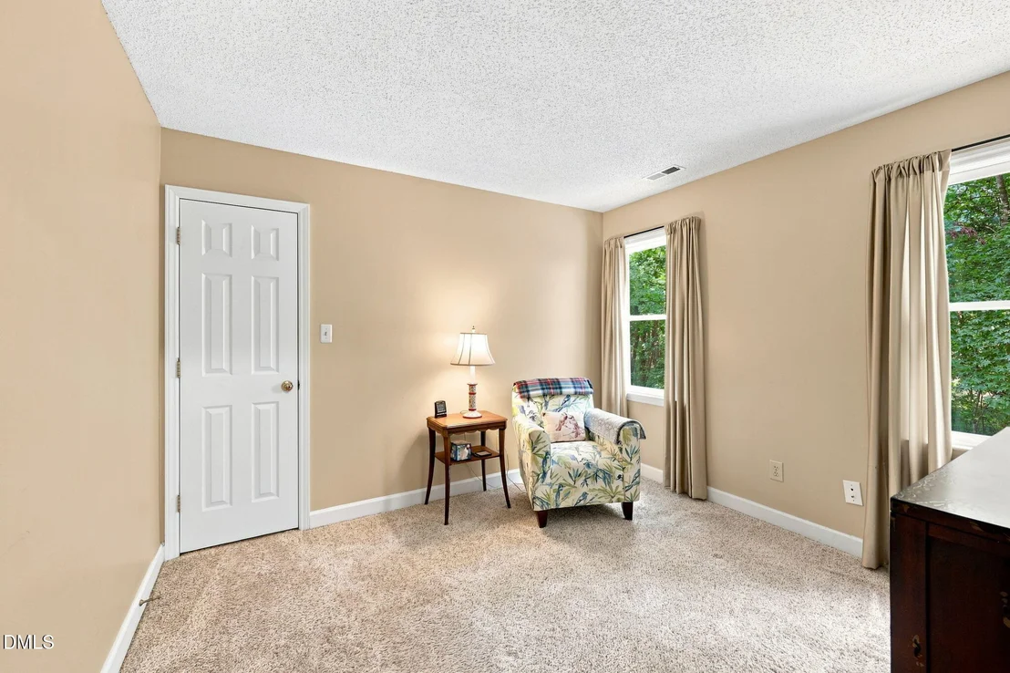 Photo of 1020 Oakwater Drive