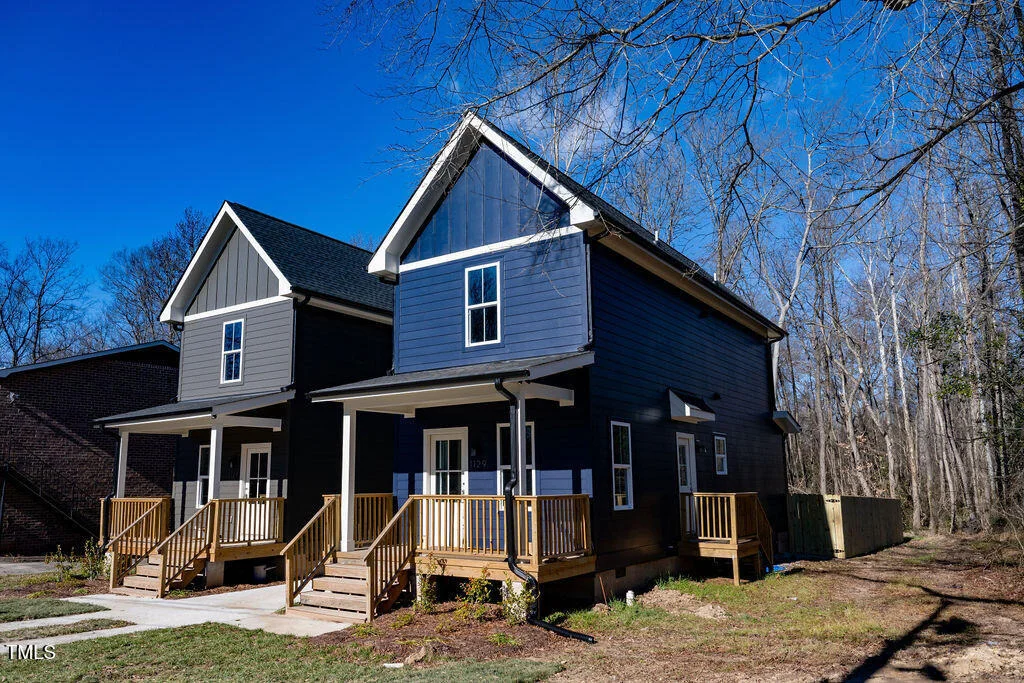 Photo of 1129 Elmo Street