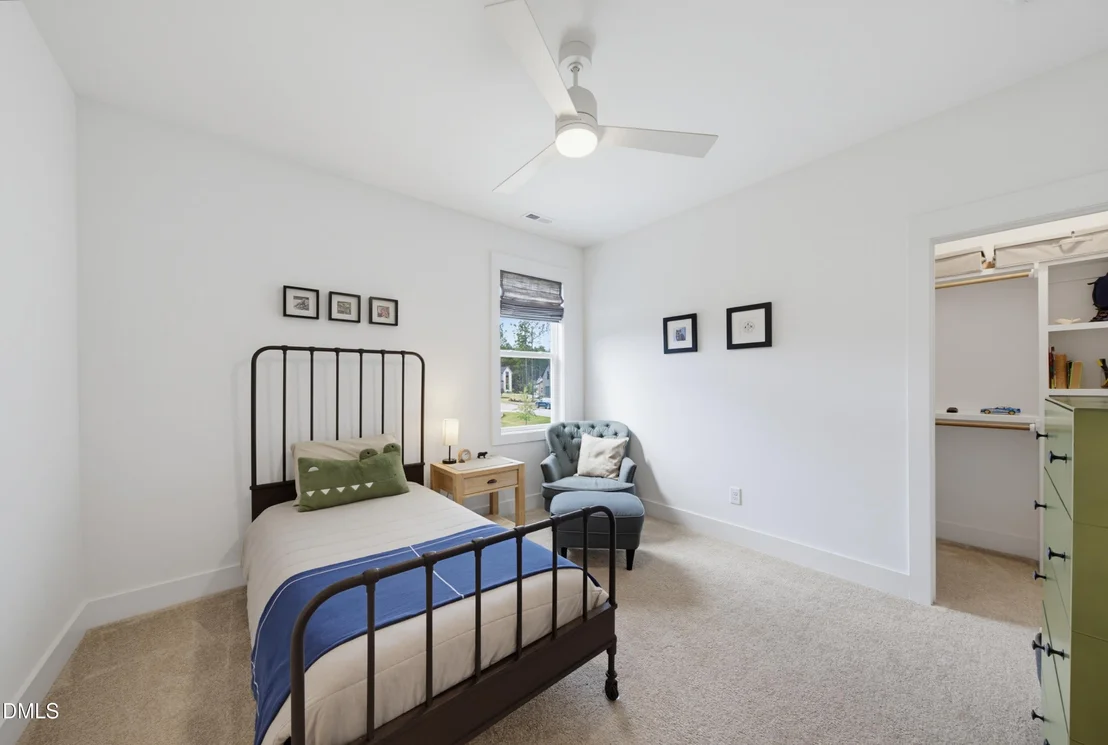 Photo of 40 Spanish Oak Drive