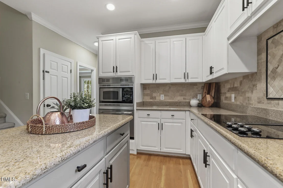 Photo of 429 Grosvenor Drive