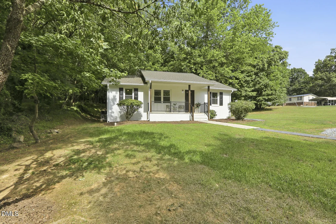 Photo of 707 Dickens Street