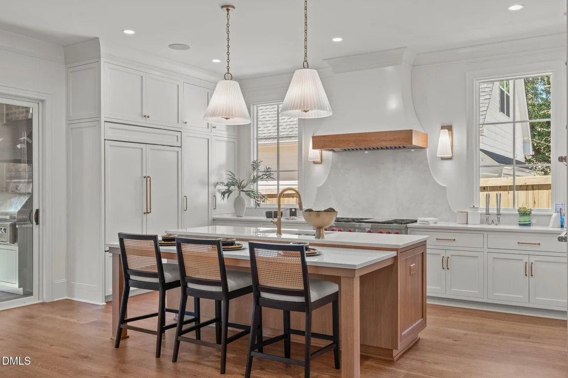 Photo of 6832 Greystone Drive