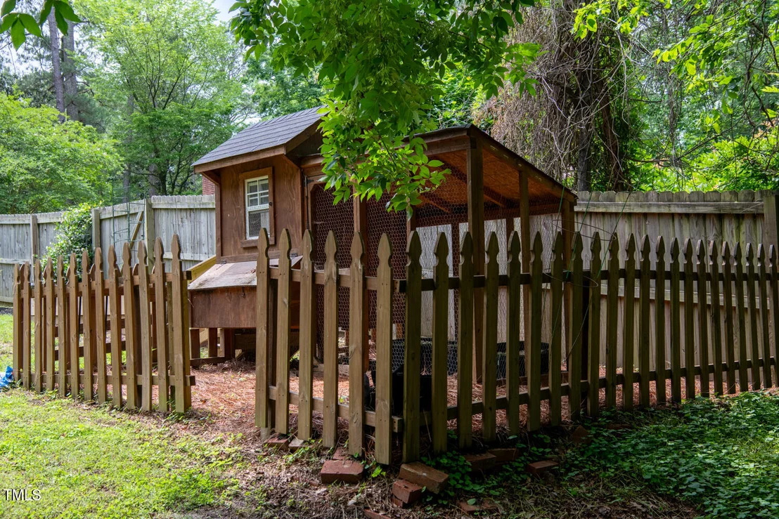 Photo of 3934 Hope Valley Road