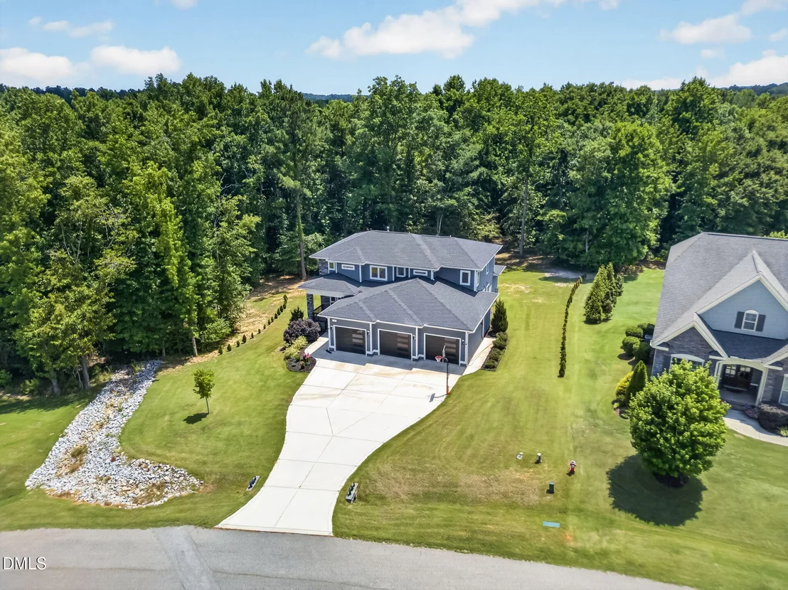 Photo of 58 Arrezzo Drive