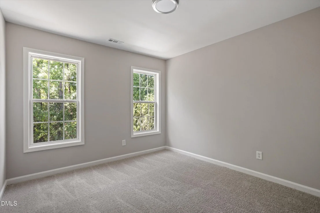 Photo of 808 Nightshade Way