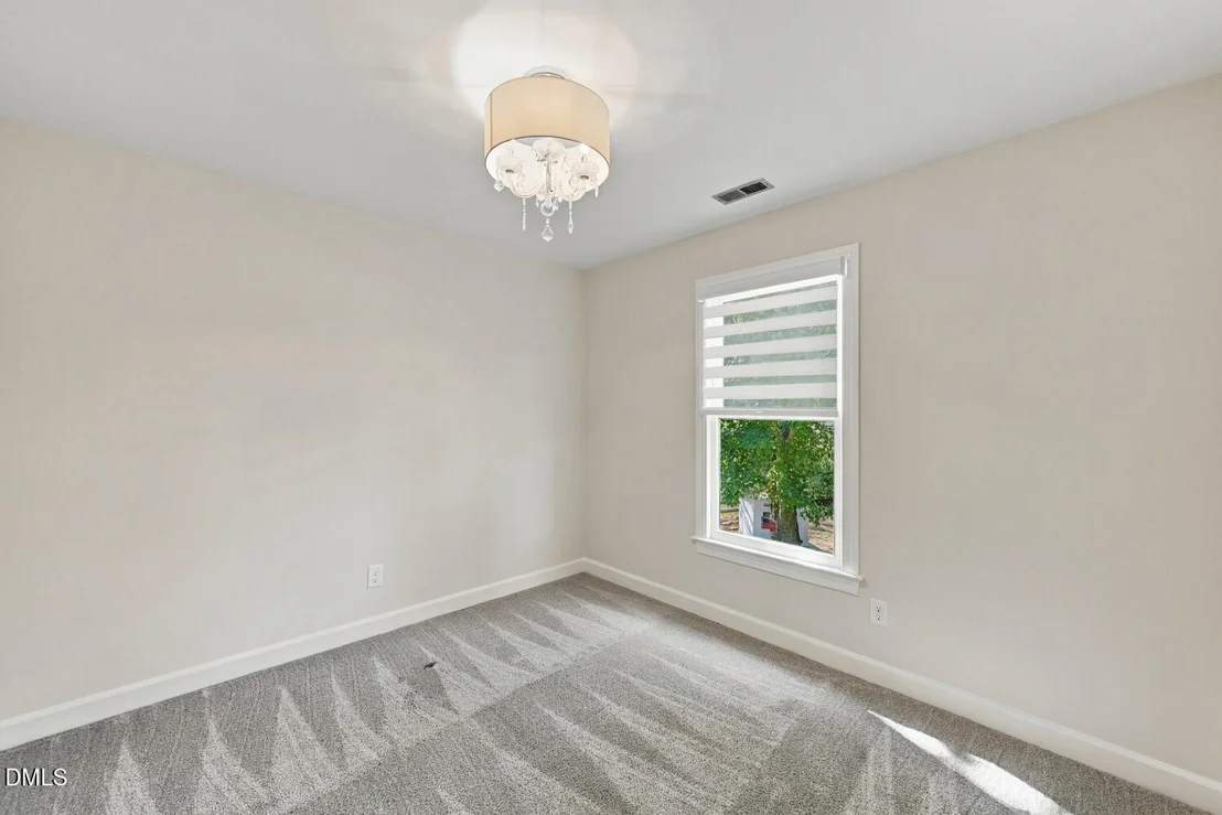 Photo of 105 Pinewood Drive