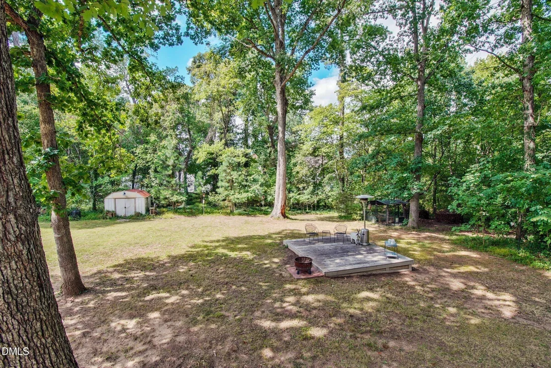 Photo of 6424 Amhurst Road
