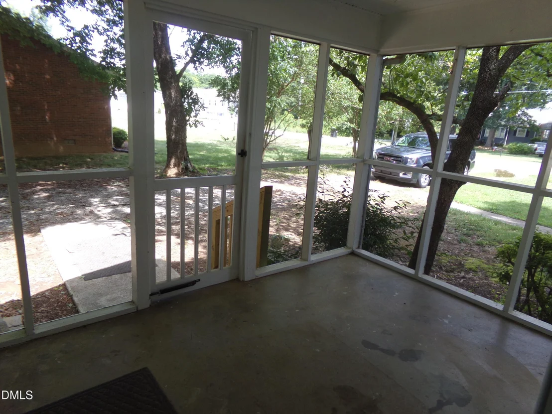Photo of 511 Cheeks Lane