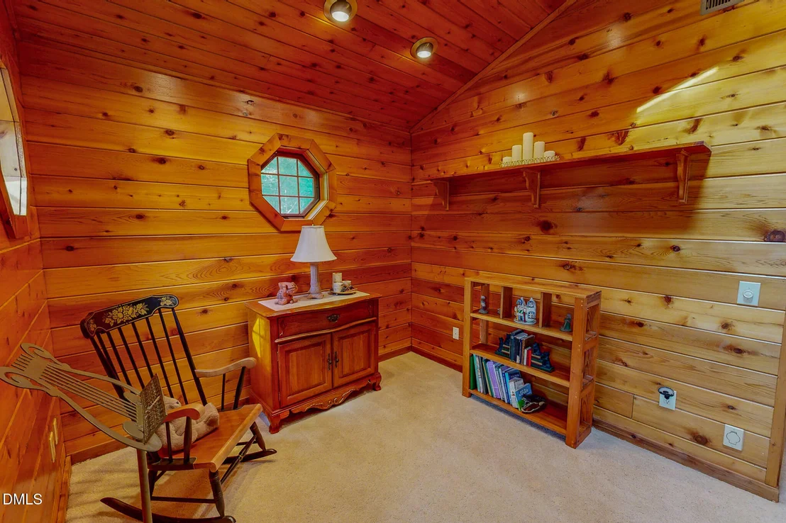 Photo of 222 Amber Road