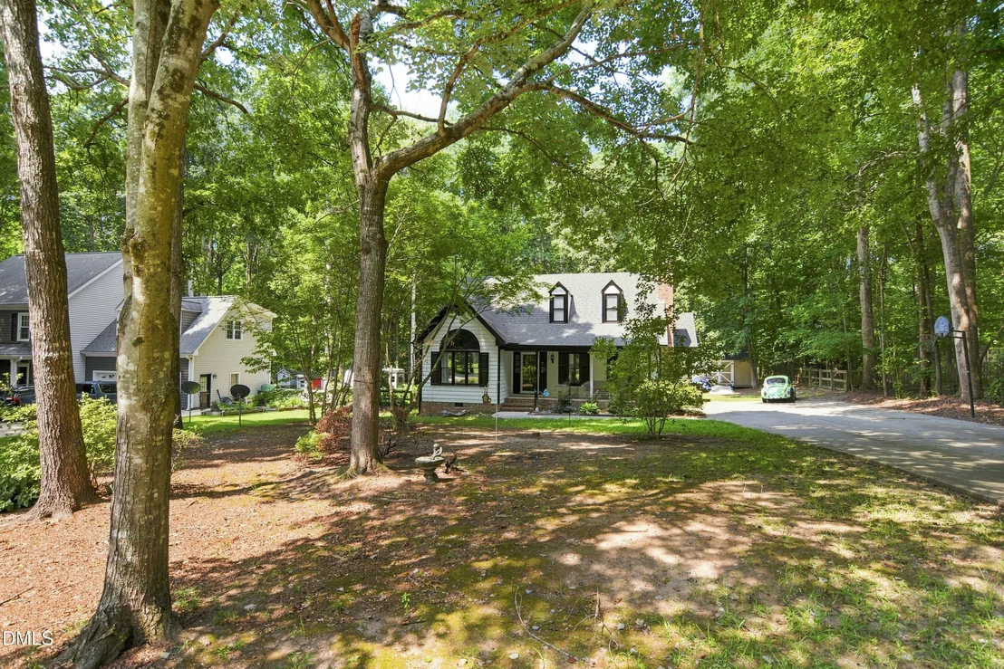 Photo of 6016 Hampton Ridge Road
