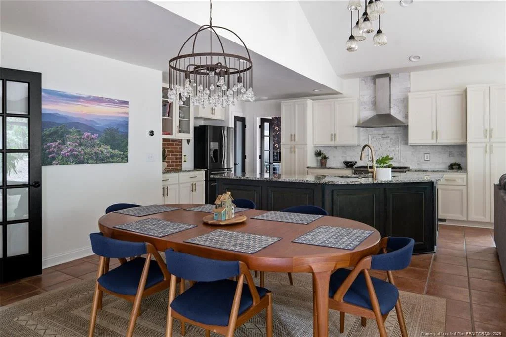 Photo of 305 Maples Road