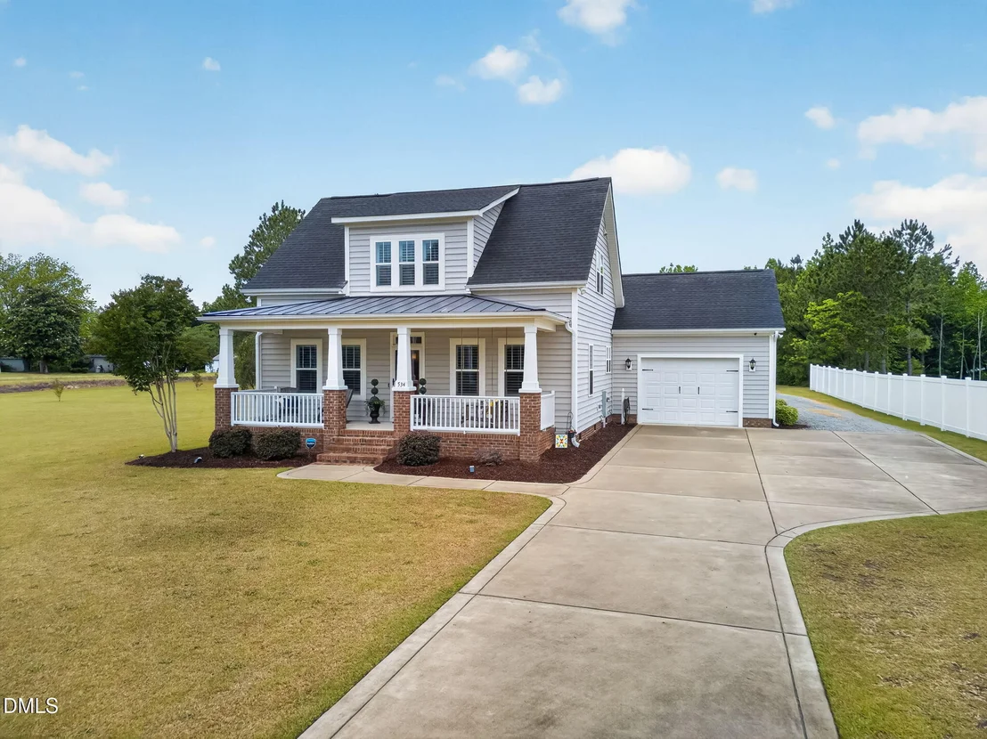 Photo of 534 Herring Road