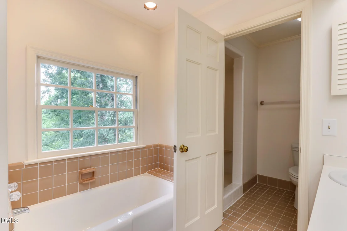 Photo of 3102 Eton Road