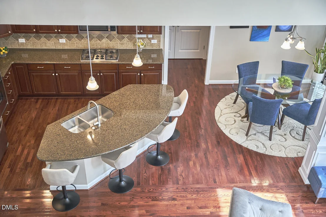 Photo of 2106 Hemlock Hill Drive
