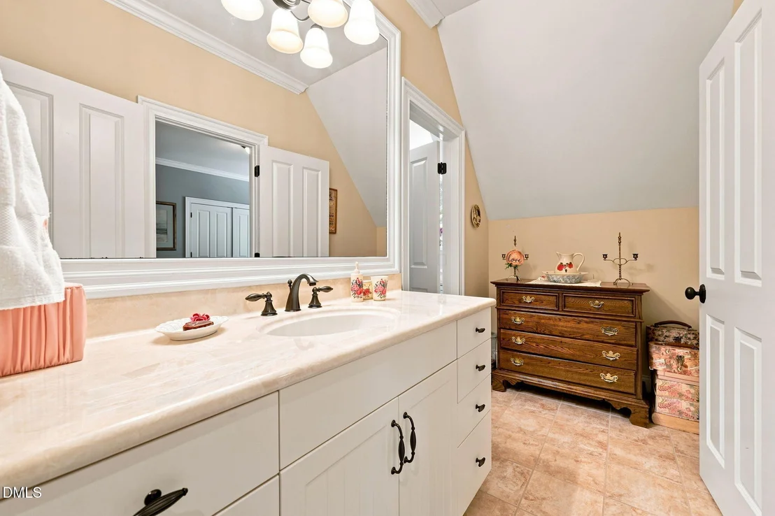 Photo of 6102 Treyburn Point Drive