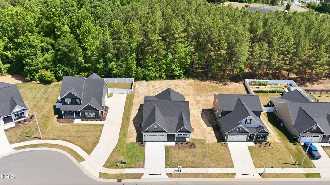 Photo of 126 Grinnell Loop