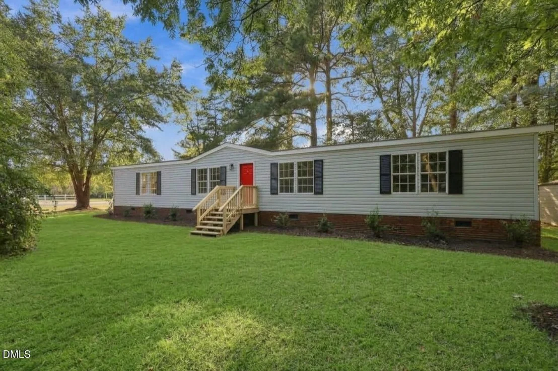 Photo of 302 Vass Road