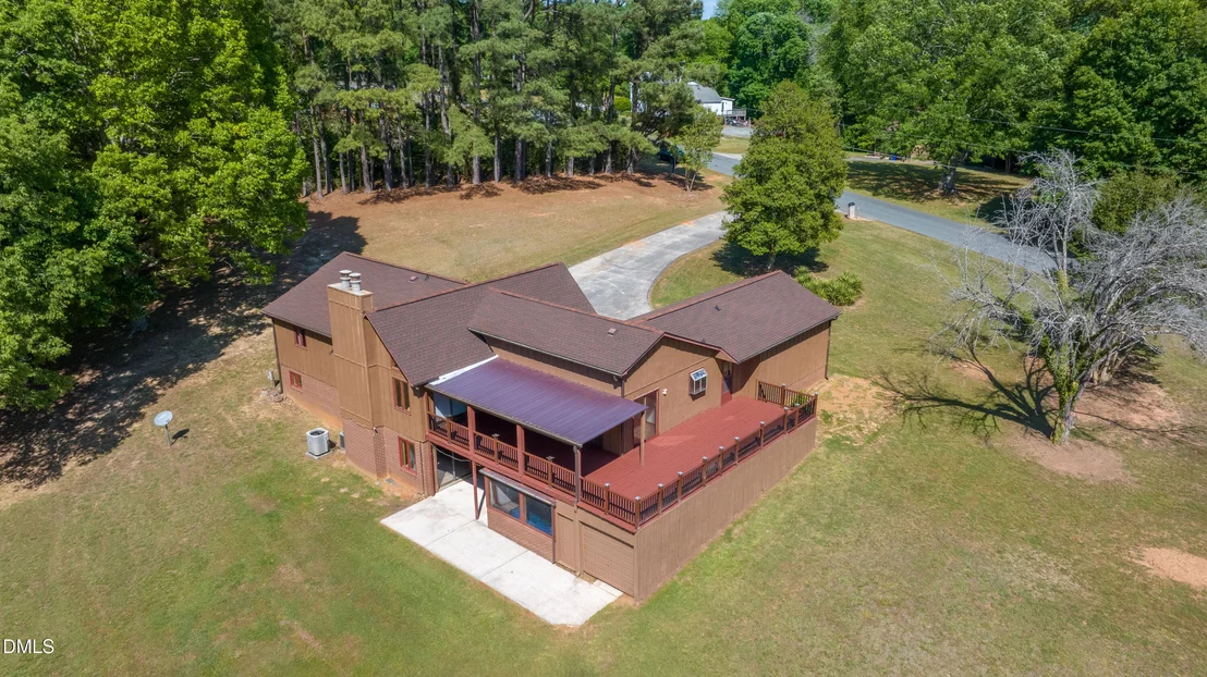 Photo of 2301 Quail Drive
