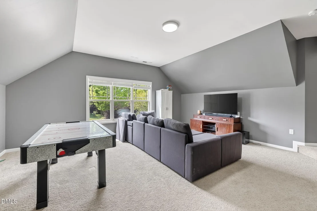Photo of 9104 Linslade Way