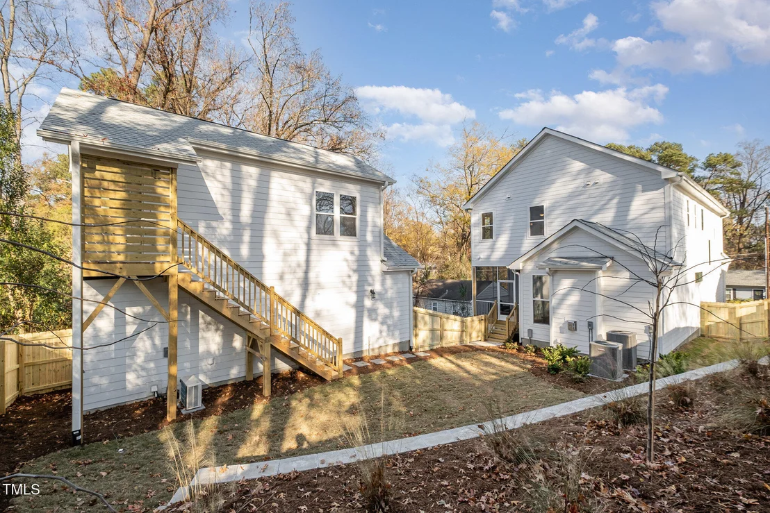 Photo of 1409 Sedgefield Street