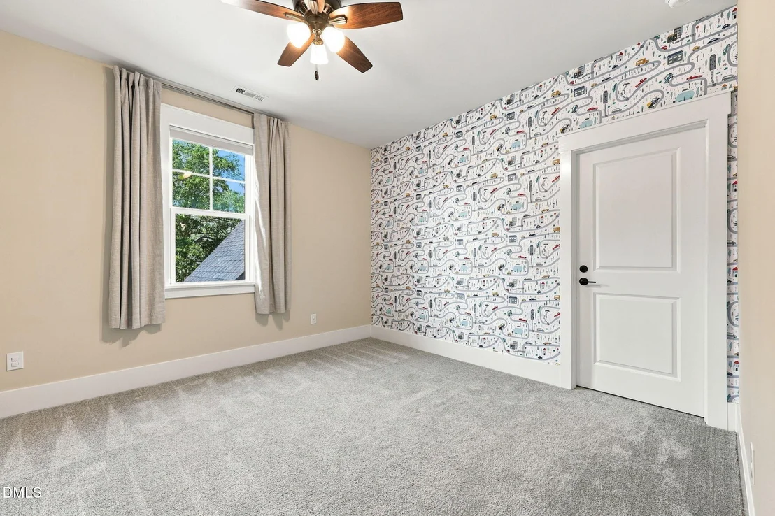 Photo of 1221 Perry Bluff Drive