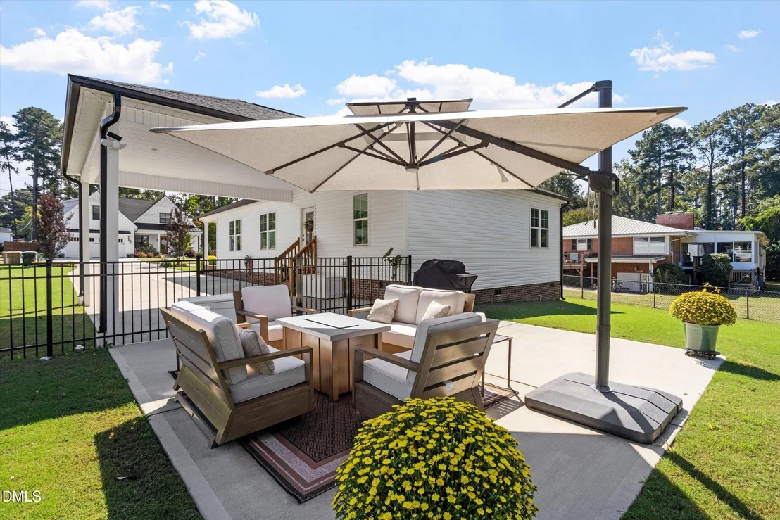 Photo of 318b Crescent Drive