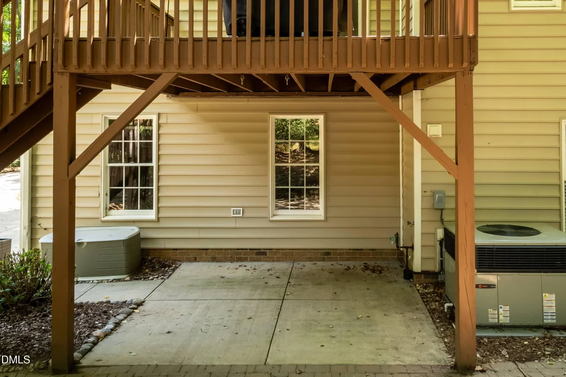 Photo of 300 Cardinal Crest Lane