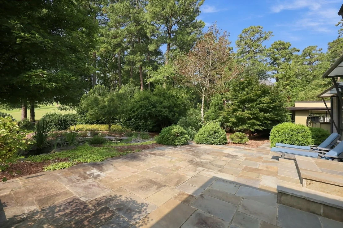 Photo of 3007 Surrey Road