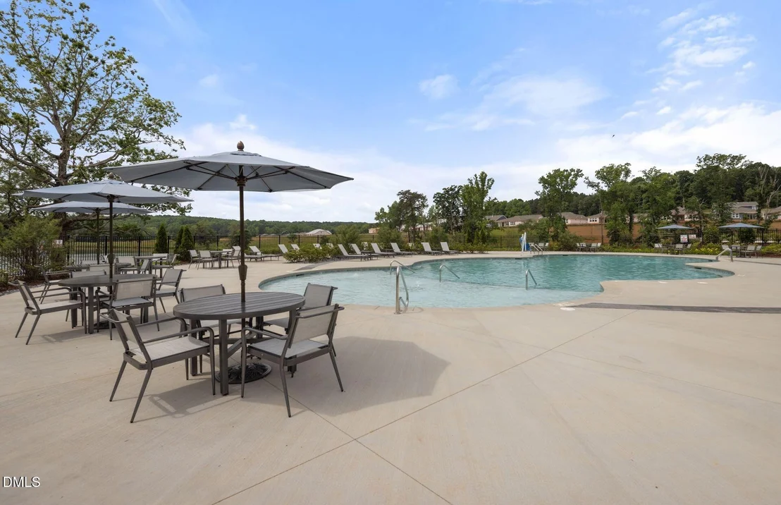 Photo of 1297 Steeplechase Boulevard