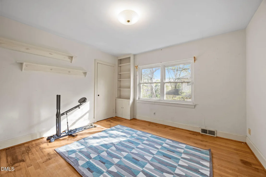 Photo of 2837 Stuart Drive