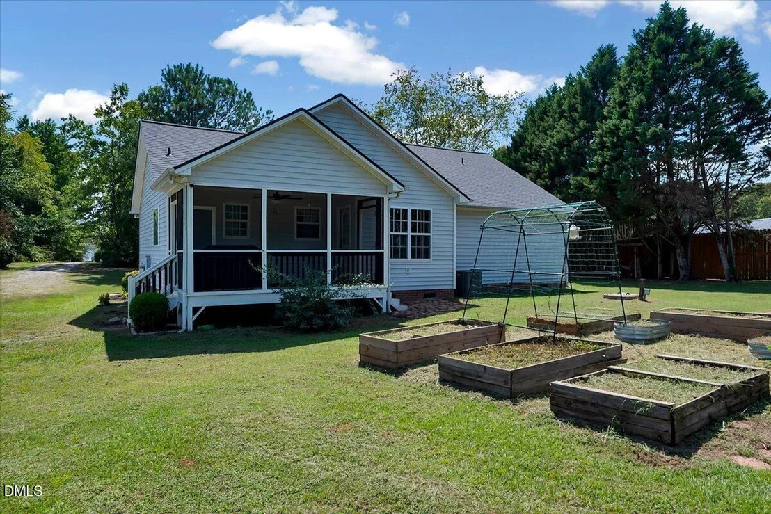 Photo of 128 Edmondson Drive