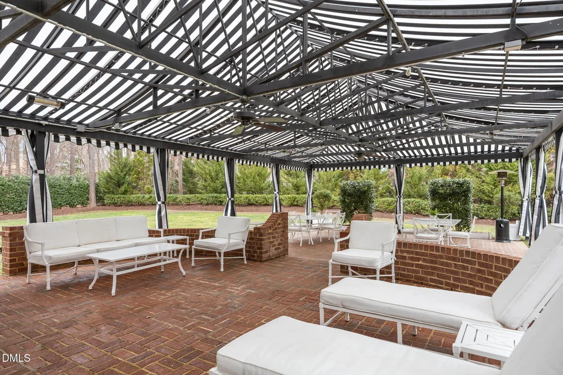 Photo of 3712 Darwin Road