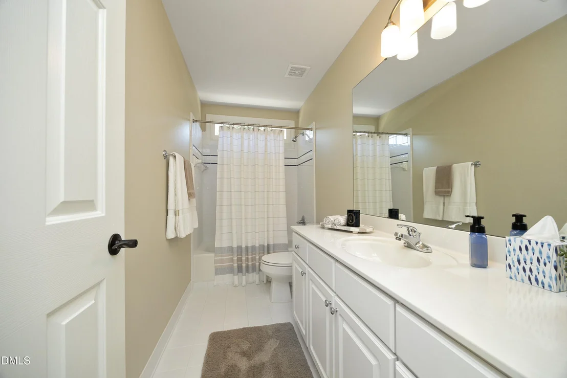 Photo of 616 Canon Gate Drive