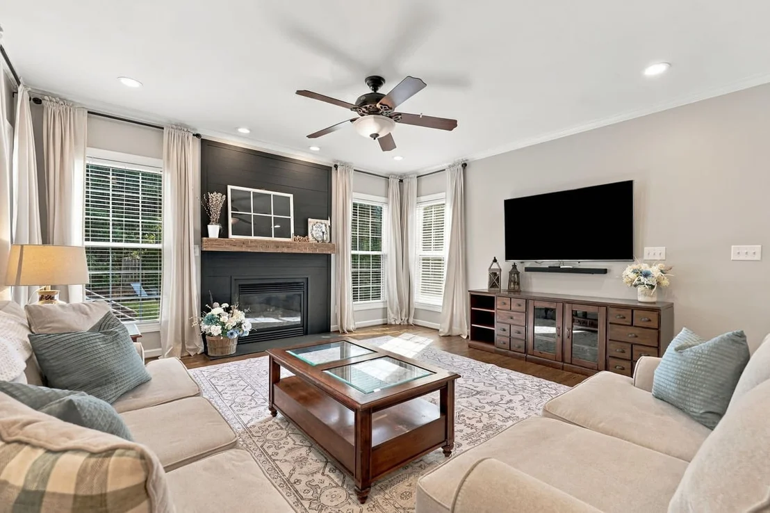 Photo of 10620 River Forest Drive