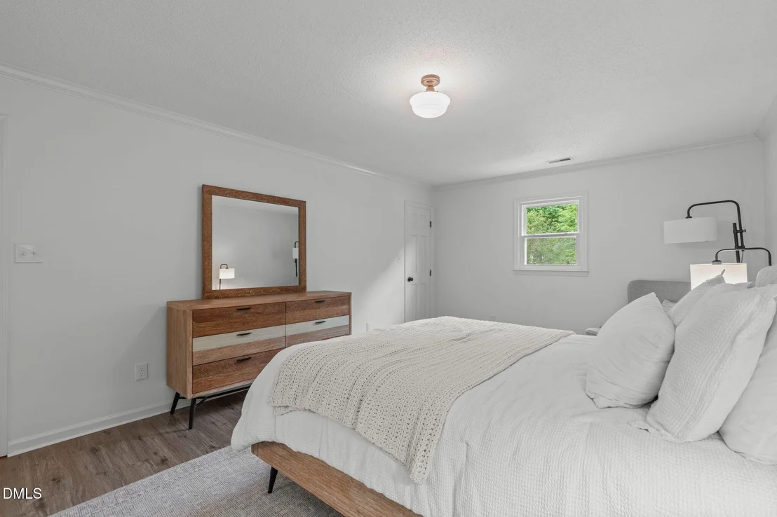 Photo of 219 Heidinger Drive