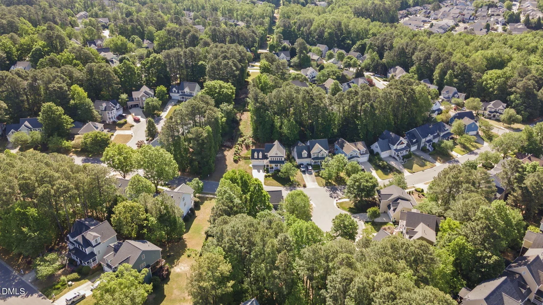 Photo of 809 Town Side Drive