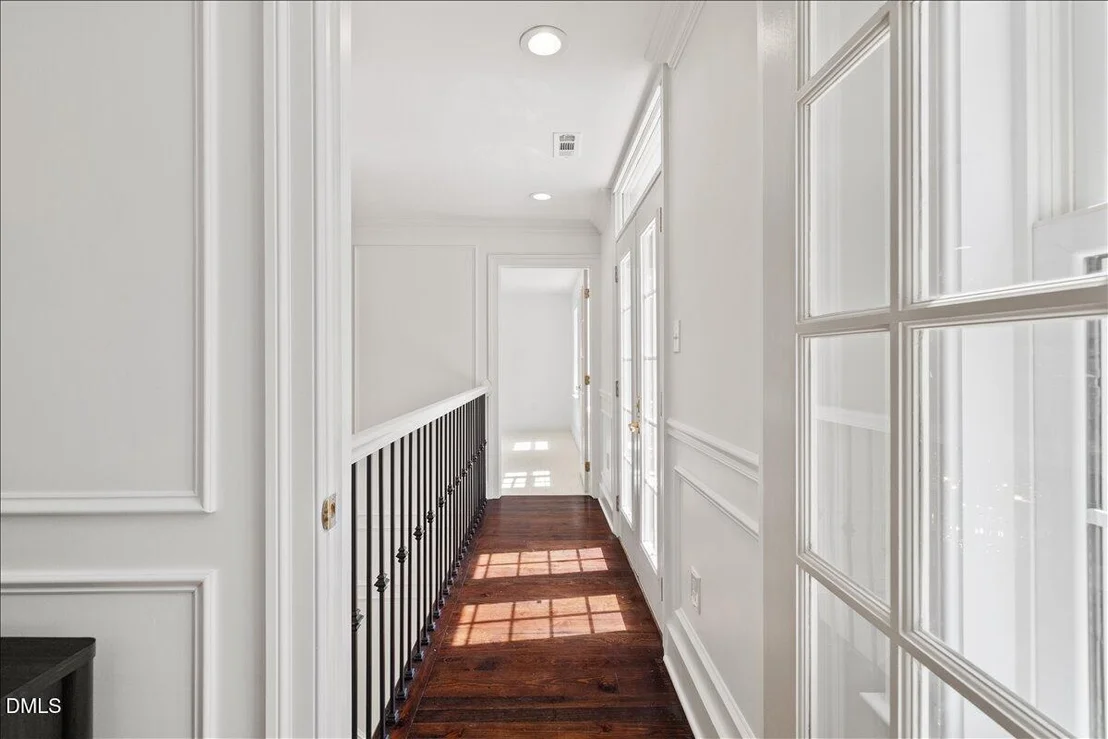 Photo of 419 Eagle Point Road