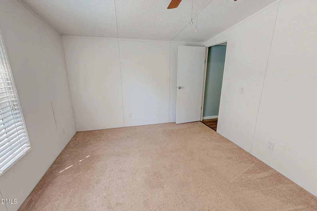 Photo of 32 Everett Avenue