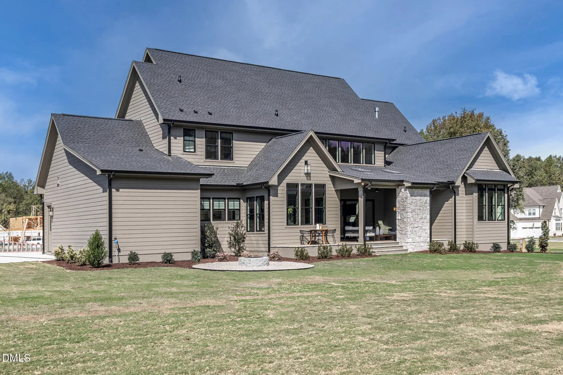 Photo of 98 Summit Terrace Drive