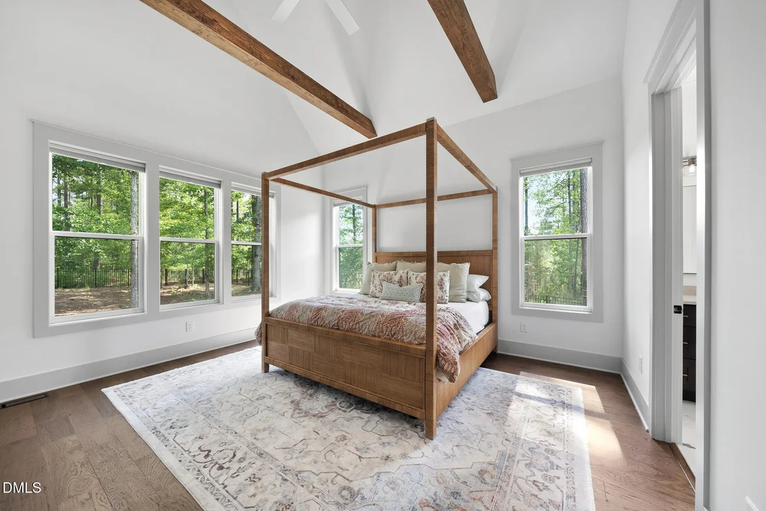 Photo of 904 Harrison Ridge Road